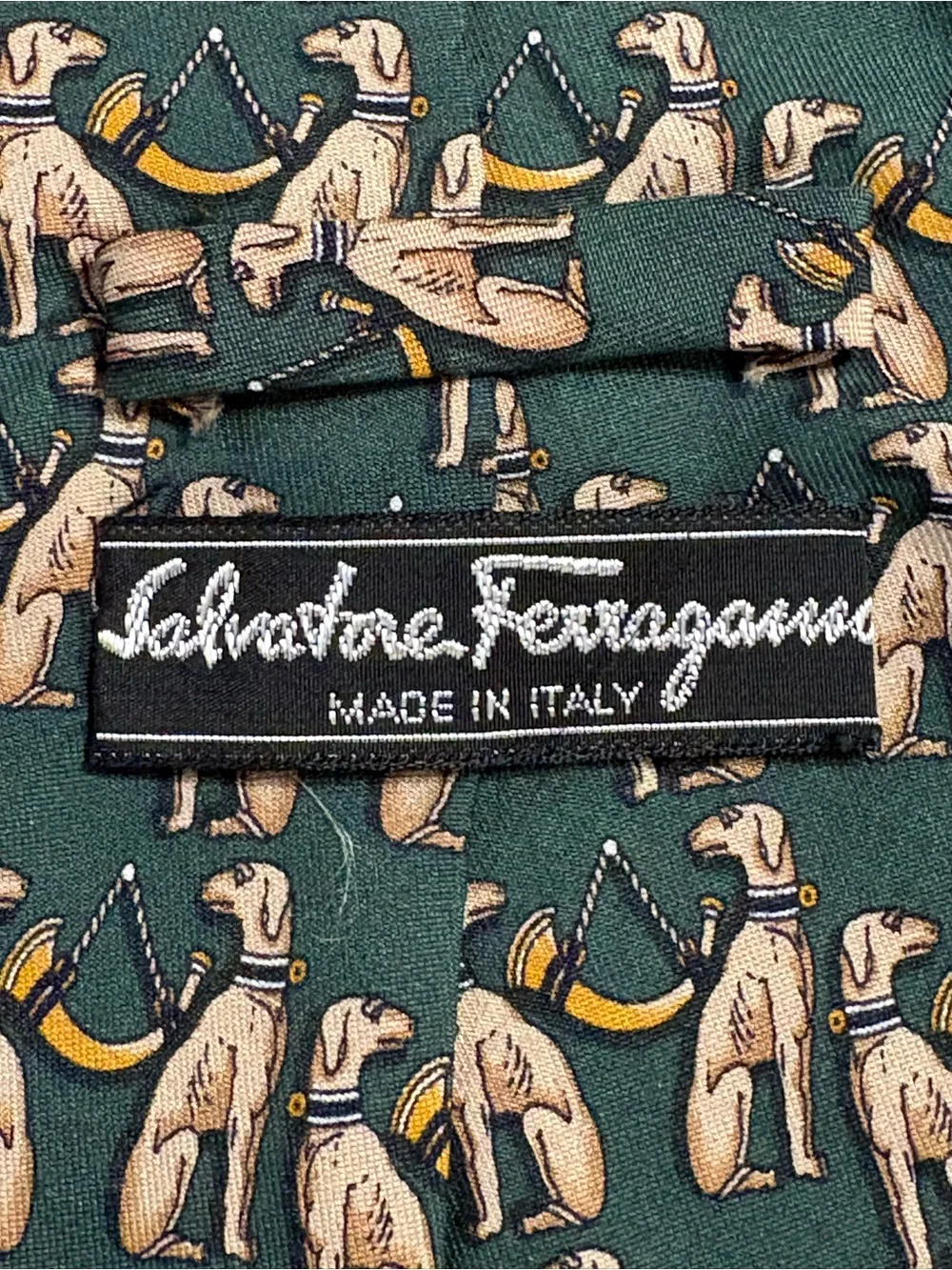 Salvatore Ferragamo Silk Tie Hunting Dogs Horn Green Made Italy